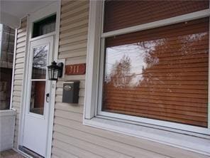 Building Photo - 311 11th St Rental
