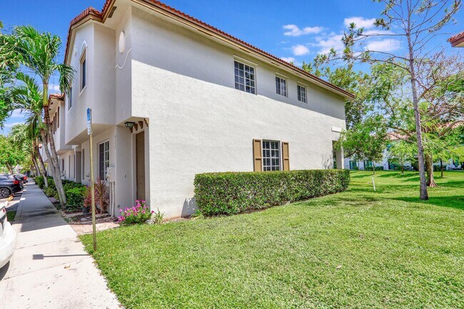 Photo - 4135 Napoli Lake Dr Townhome