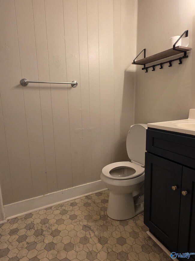 Photo - 4003 Gunnison Ln NW