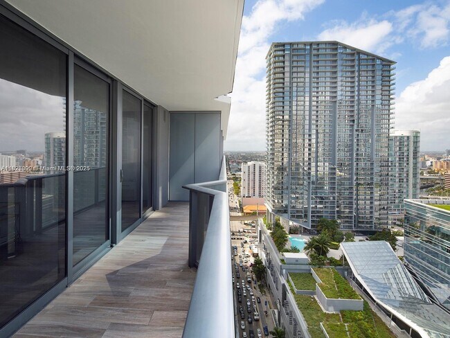Photo - 801 S Miami Ave Unidad 2706 Rental