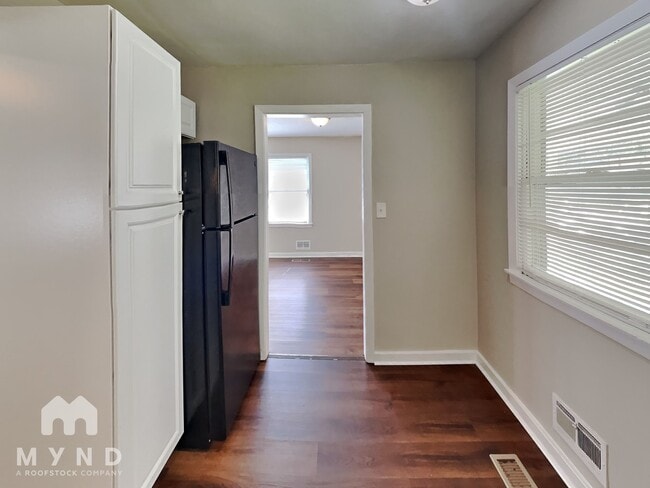 Photo - 624 Park Ave