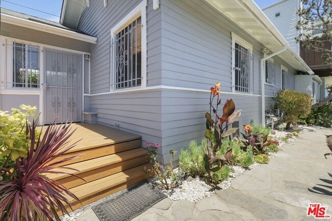 Photo - 320 4th Ave Unit #1