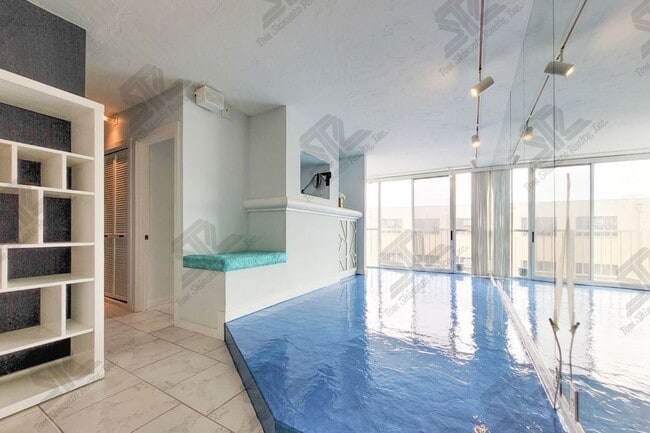 Photo - AVAILABLE 11/3/25 1BR / 1Bath / 1Pkg Condo...