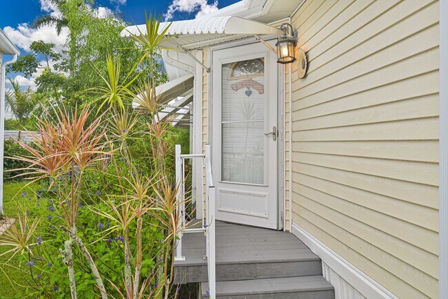 Photo - NOW AVAILABLE - 1/1 Manufactured Home in Estero!