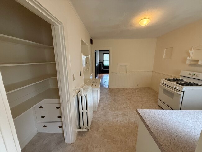 104 Mount Auburn St Unit 1