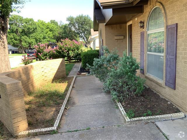 Building Photo - 811 Quail Terrace Rental
