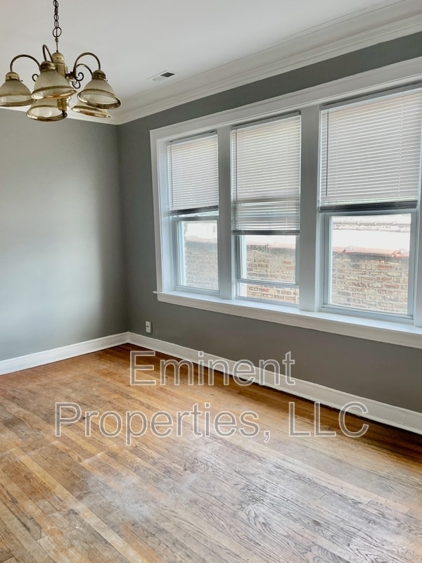 Photo - 8226 S Marshfield Ave
