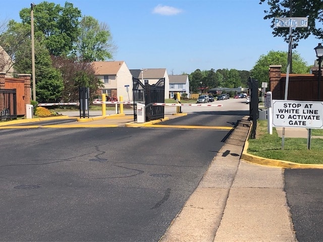 Gated community with 24hrs security - 22 Wells Ct Unit 22