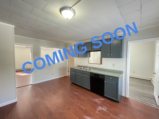 Building Photo - 29 Front St