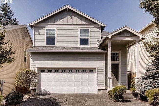 Building Photo - 1573 NW Challis Pl