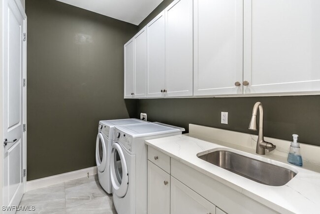 Building Photo - 16394 Corsica Way Unit 101