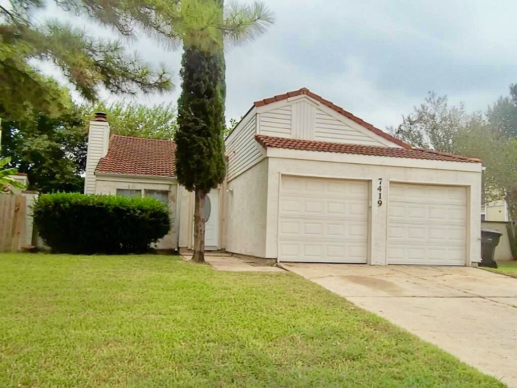 Photo - 7419 Winkleman Rd