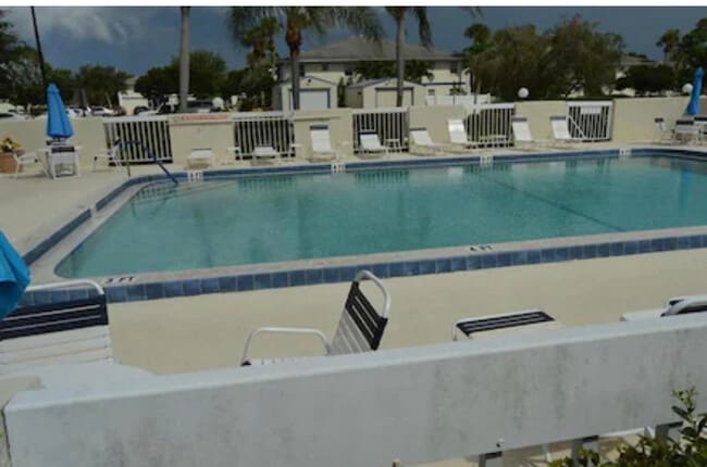 Photo - 1504 SE Royal Green Cir Unit C205