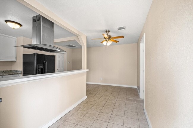 Photo - 623 S 1st St Unidad A
