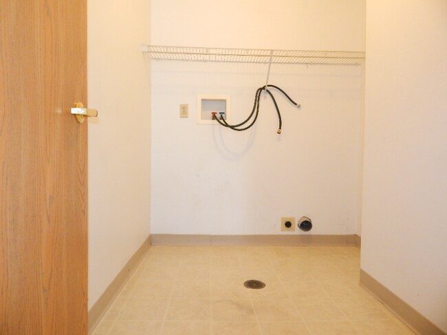 Photo - 1112 W 4th St Unit 1140-1D