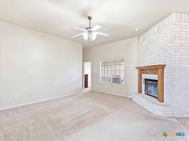 1200 Lancelot Dr