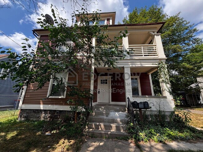 Building Photo - 1063 Quarry Ave NW Unit 1