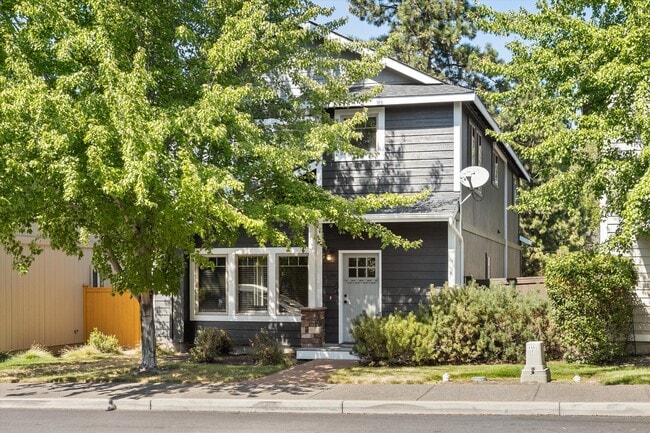 Photo - 20184 Merriewood Ln