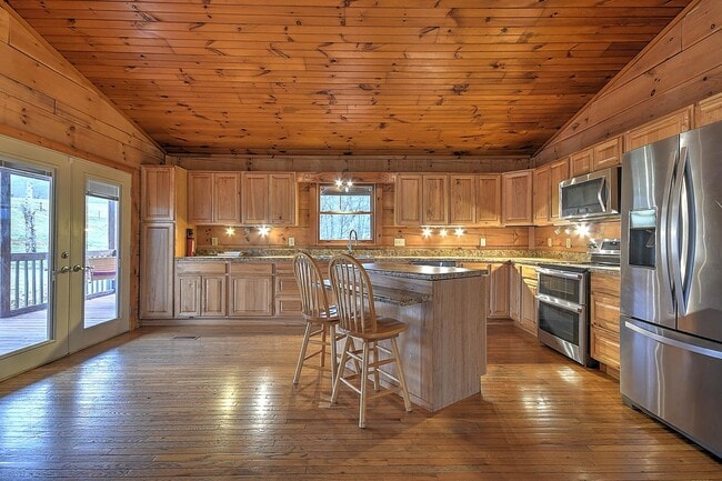 Photo - 13625 Horton Hwy