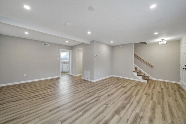 Photo - Lovely 3 Bed 2.5 Bath End Unit Townhome!