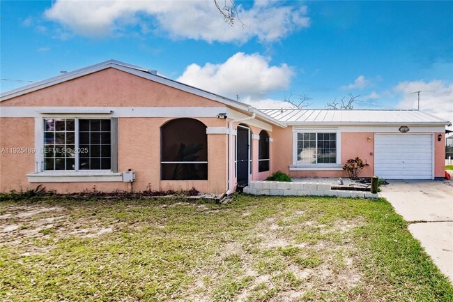 Photo - 18406 Van Nuys Cir Unit 0