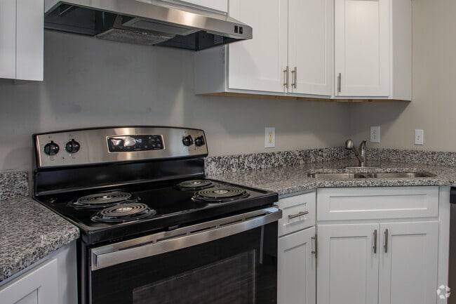 Electrodomésticos de cocina - Carolina Pines Apartments