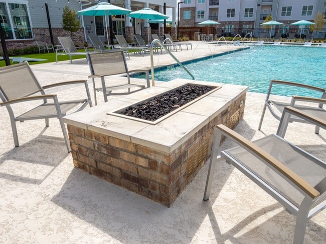 Firepit and Outdoor Lounge Area