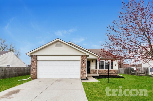 Building Photo - 4040 Dogwood Ln