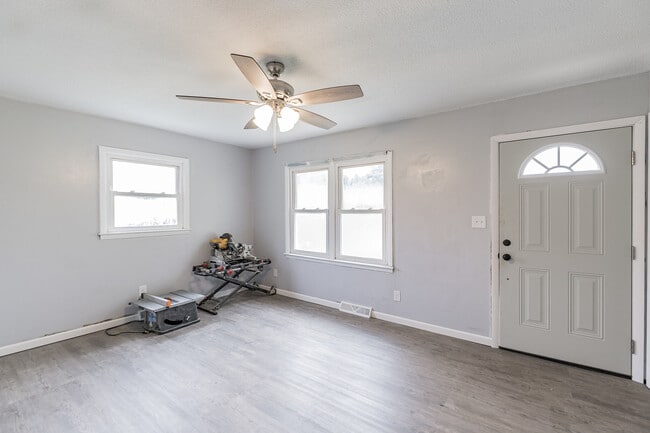 Photo - 219 New Hope Rd