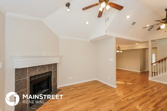 Photo - 3020 Laurel Creek Dr