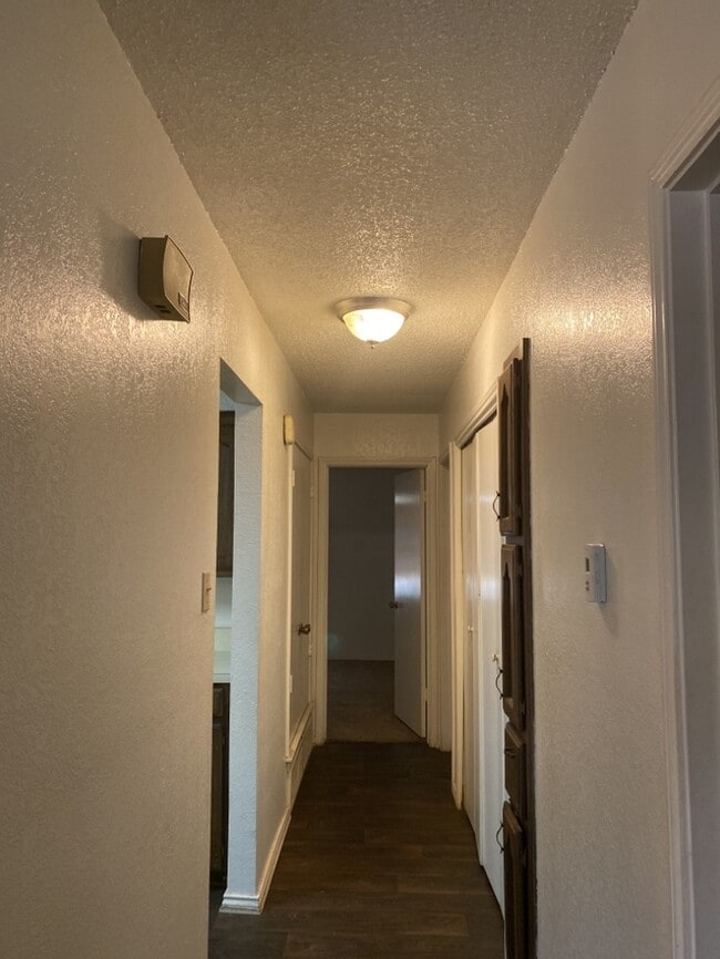 Photo - Cozy duplex 2/2/1 in Fort Worth