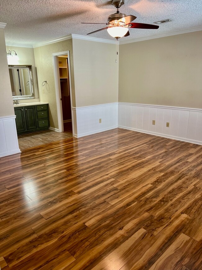 Photo - 8501 Islandic St Unit 8701 Islandic Street