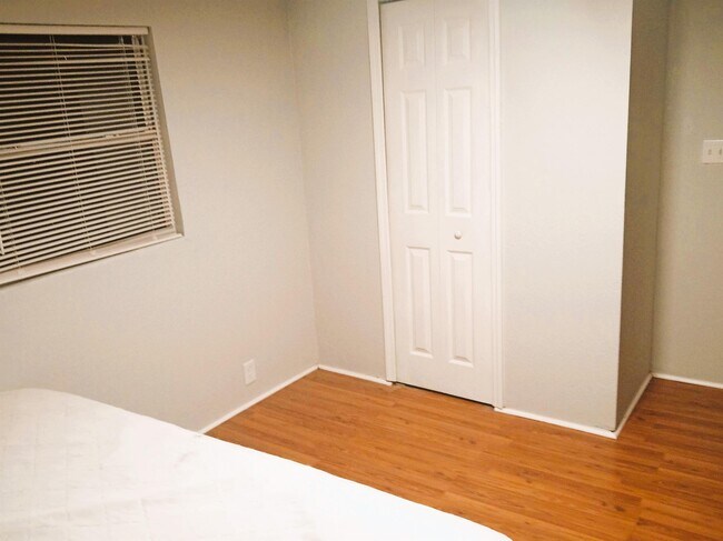 Photo - 2737 Garden St