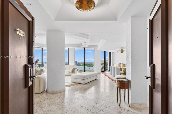 Photo - 2800 Island Blvd Unit PH02