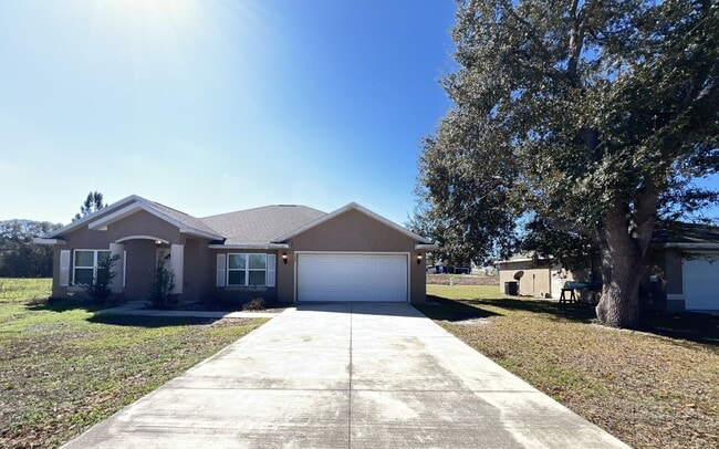 Photo - Beautiful 3 BD/2BA Home in Beautiful Ocklawaha!!!