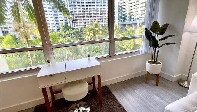 Photo - 1500 Bay Rd Unit 450S