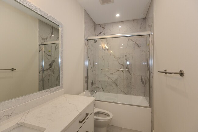 Photo - 34165 Hartman Ave