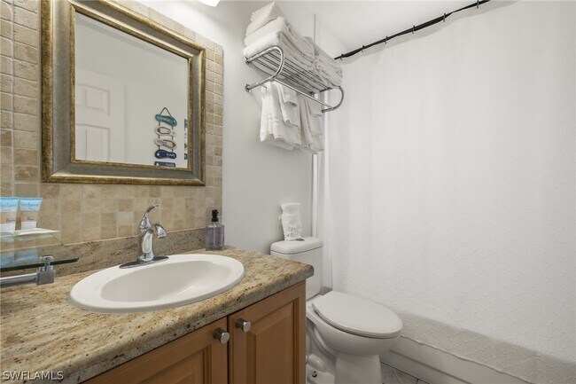 Photo - 742 111th Ave N