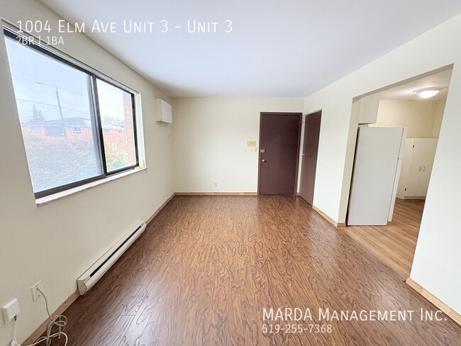 Photo - SPACIOUS 2 BED/1 BATH SUITE NEAR CRAWFORD - INCLUSIVE!! Unité 3