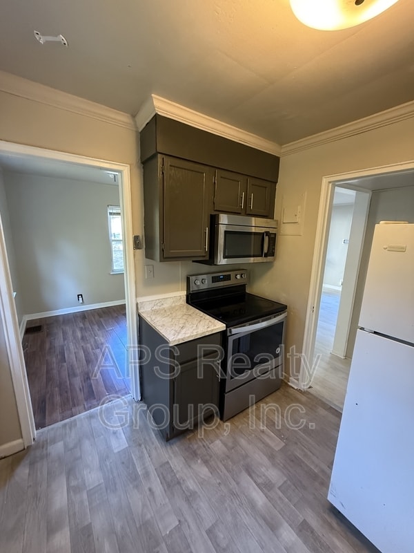 Photo - 3654 Yale Ave