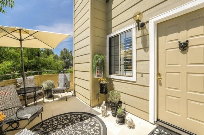 Photo - 3188 Heather Ridge Dr Unit Willow Glen Room