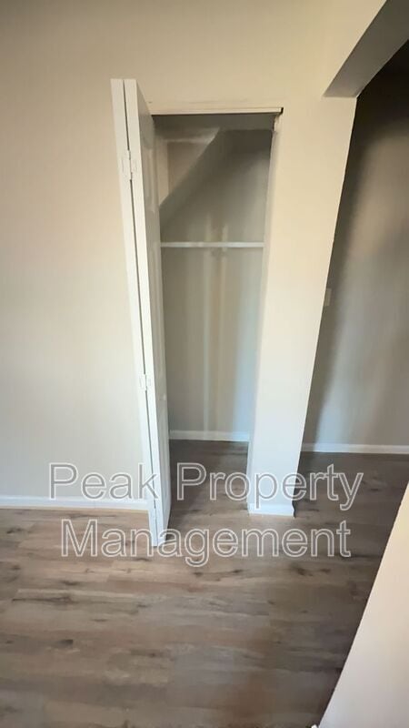 Photo - 925 N 20th St