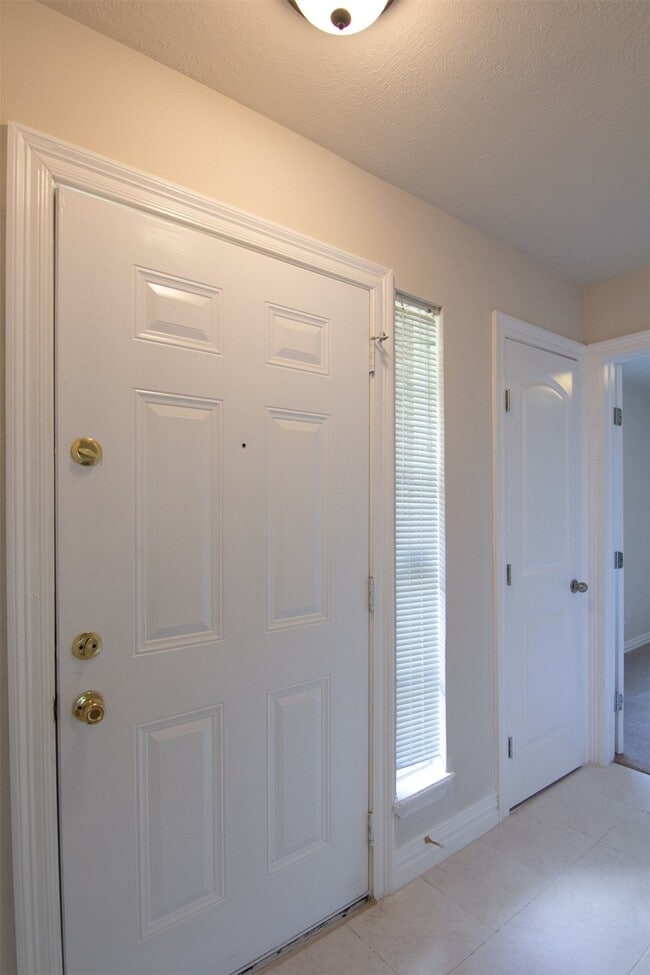 Photo - 12242 Kleinmeadow Dr