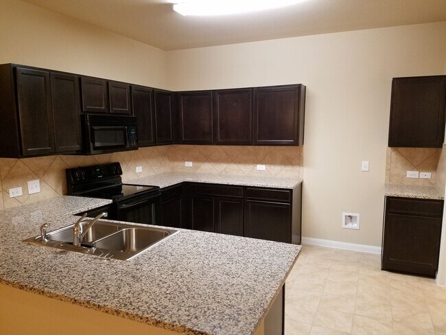 Photo - Amazing 4 bed, 2 bath Dell Valley - Tiermo...