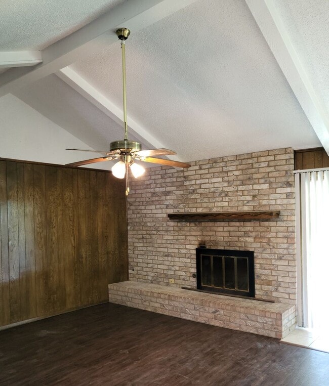 Photo - 3625 Stephenson Dr