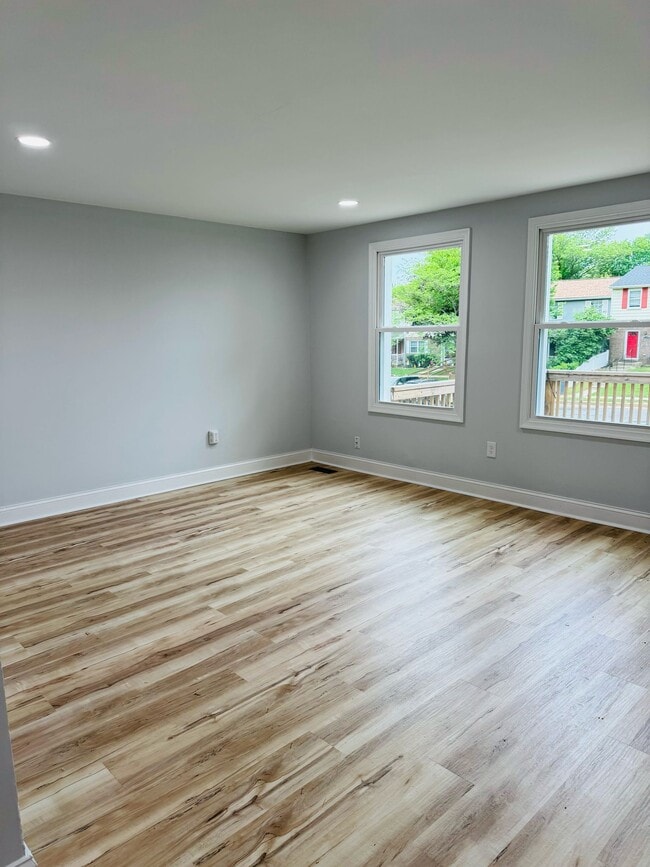 Living Room - 12349 Boncrest Dr