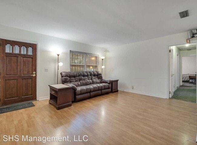 Photo - 4 br, 2.5 bath House - 222 Westminster Drive