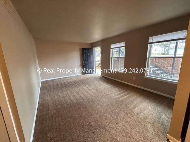 Photo - 2301 S V St Unidad Apt - 2