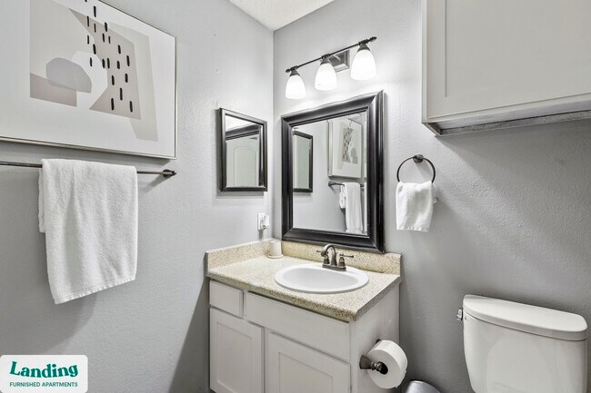 Photo - 1919 W Tarrant Rd Unidad 1406