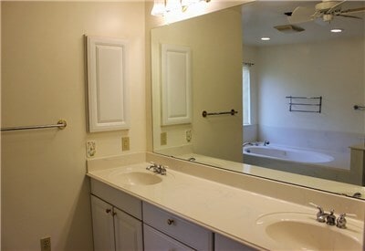 Photo - 317 N Mechanic St